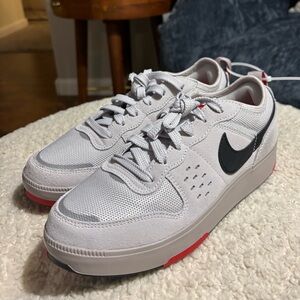 Nike CITY sneakers shoes youth 5.5 converts to women’s size 7 NWTS NEW